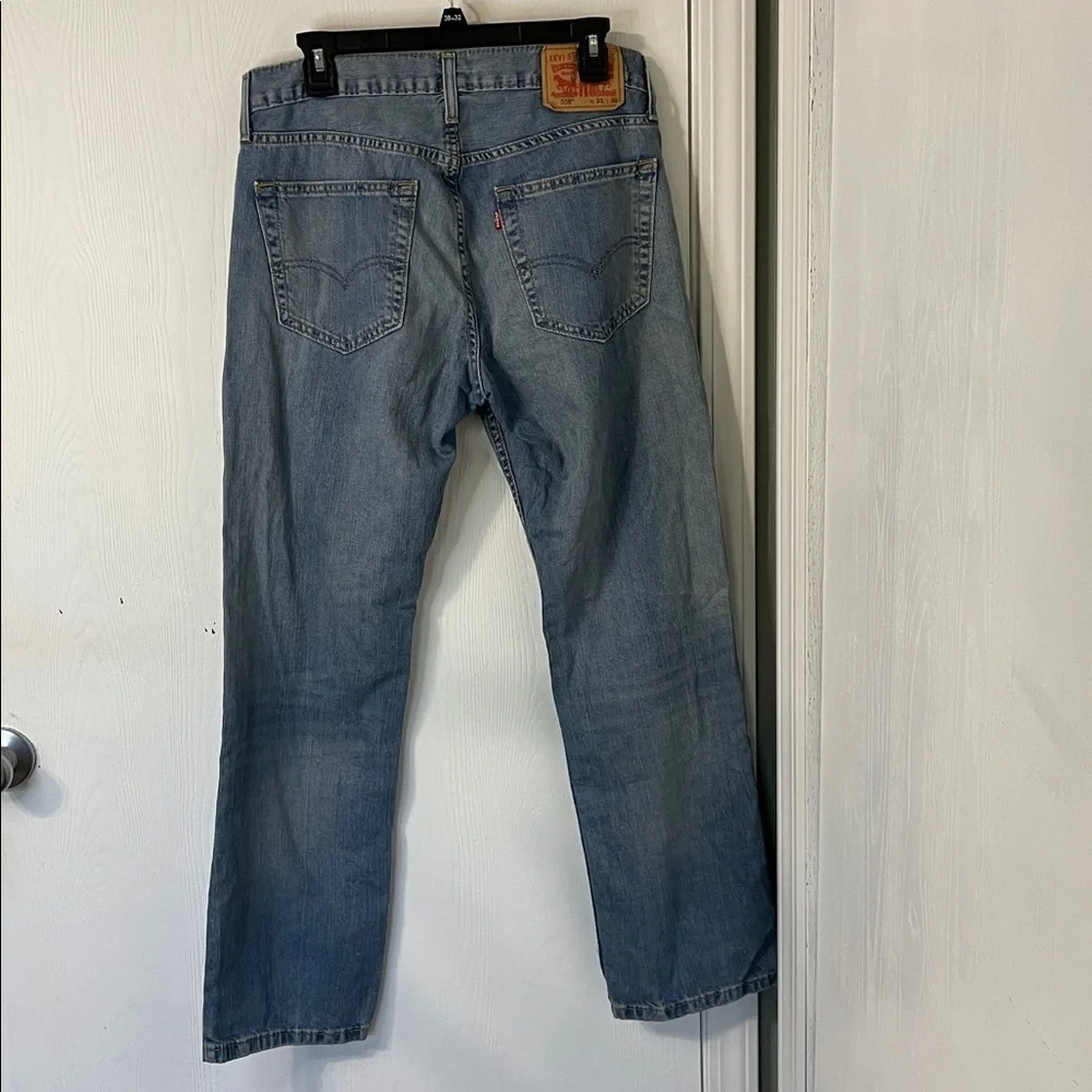Levi's 559 Light Wash Men's Grungy Straight Leg Denim Jeans Size 31 X 30